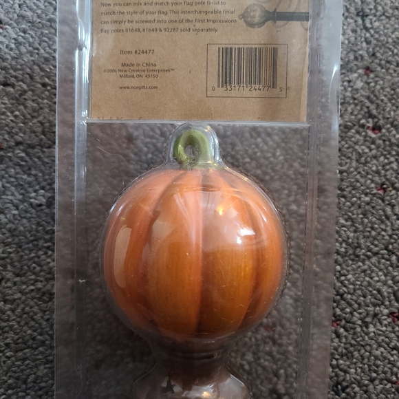 New Creative Interchangeable Decorative Flagpole Finial Jack O Lantern - Picture 2 of 2